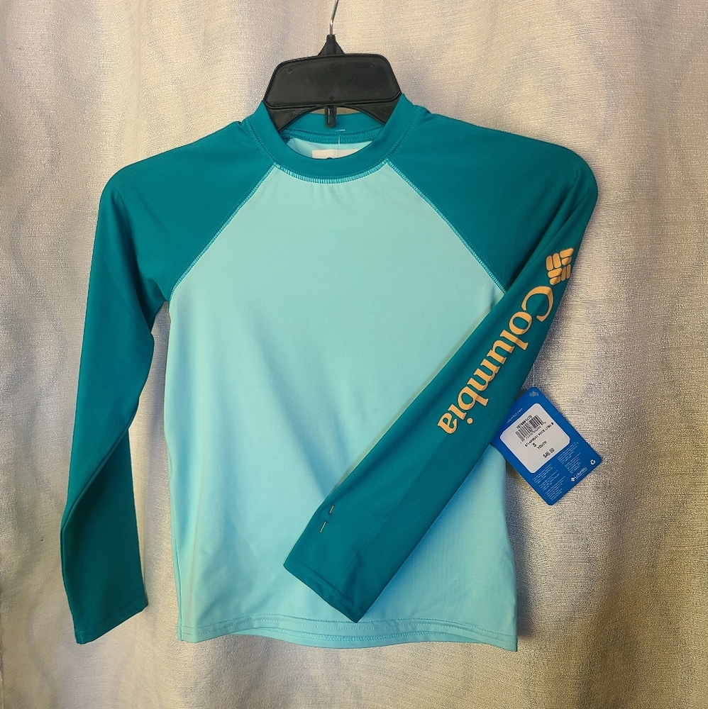 NWT Columbia sun protection youth shirt